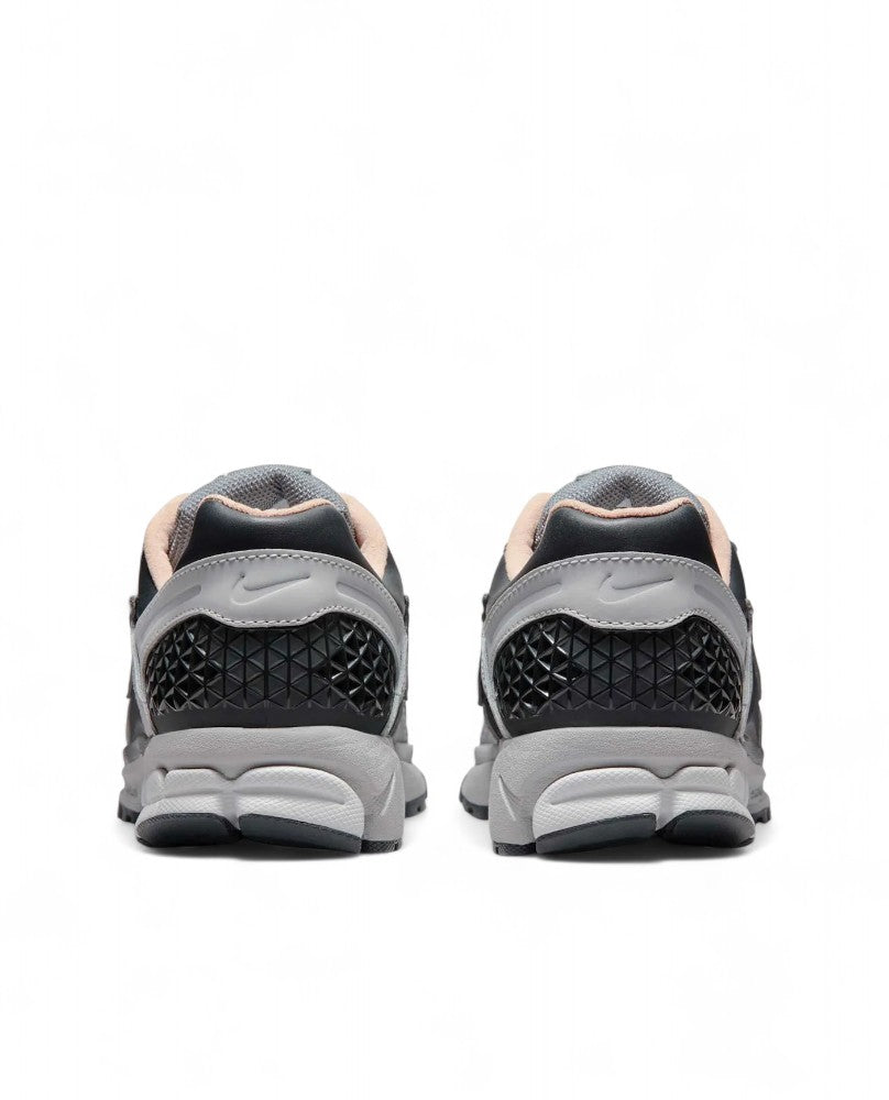 Nike Zoom Vomero 5 - DK Smoke Grey