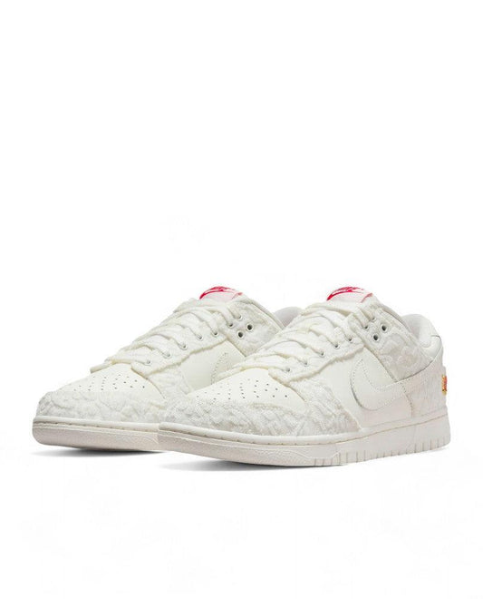 Nike Dunk Low - Give Her Flowers