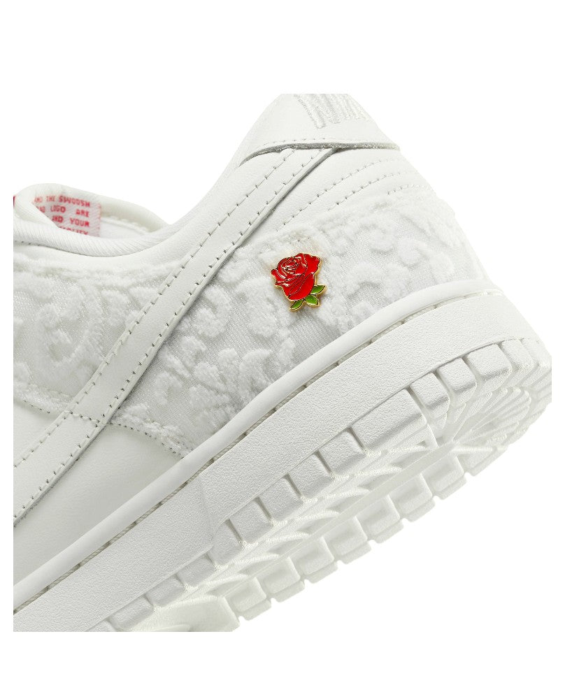 Nike Dunk Low – Give Her Flowers