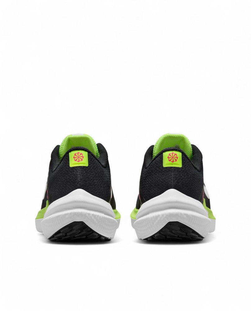 Nike Air Winflo 10 XCC - Black White Volt