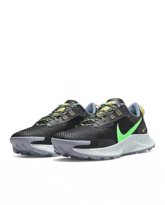 Nike Pegasus Trail 3 - Black Green Strike